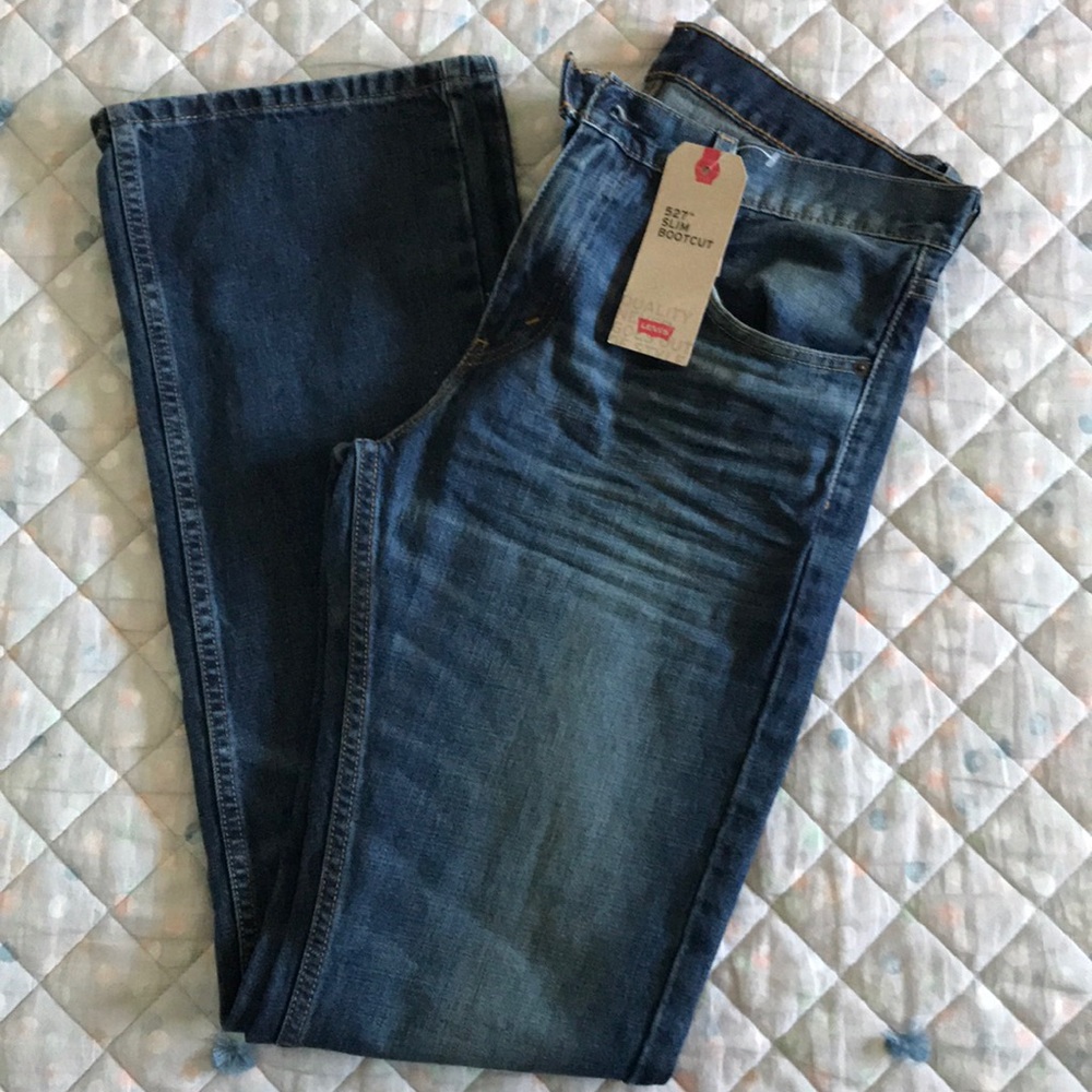 Levi  Strauss & CO. Jeans! 33x34.  Brand new